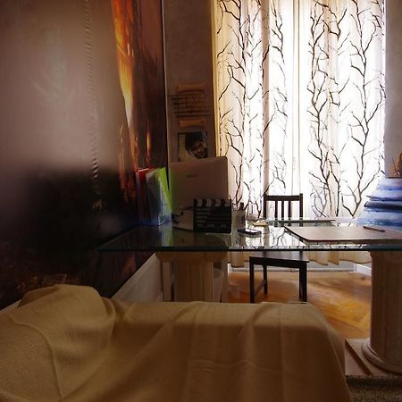 Movie Guesthouse Rom Exterior foto